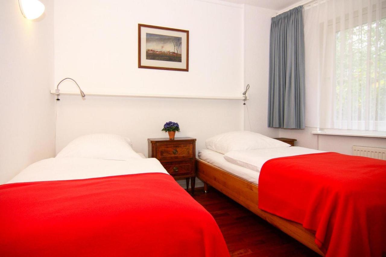 Ferienhaus Am Wung, Husum Хузум Екстериор снимка
